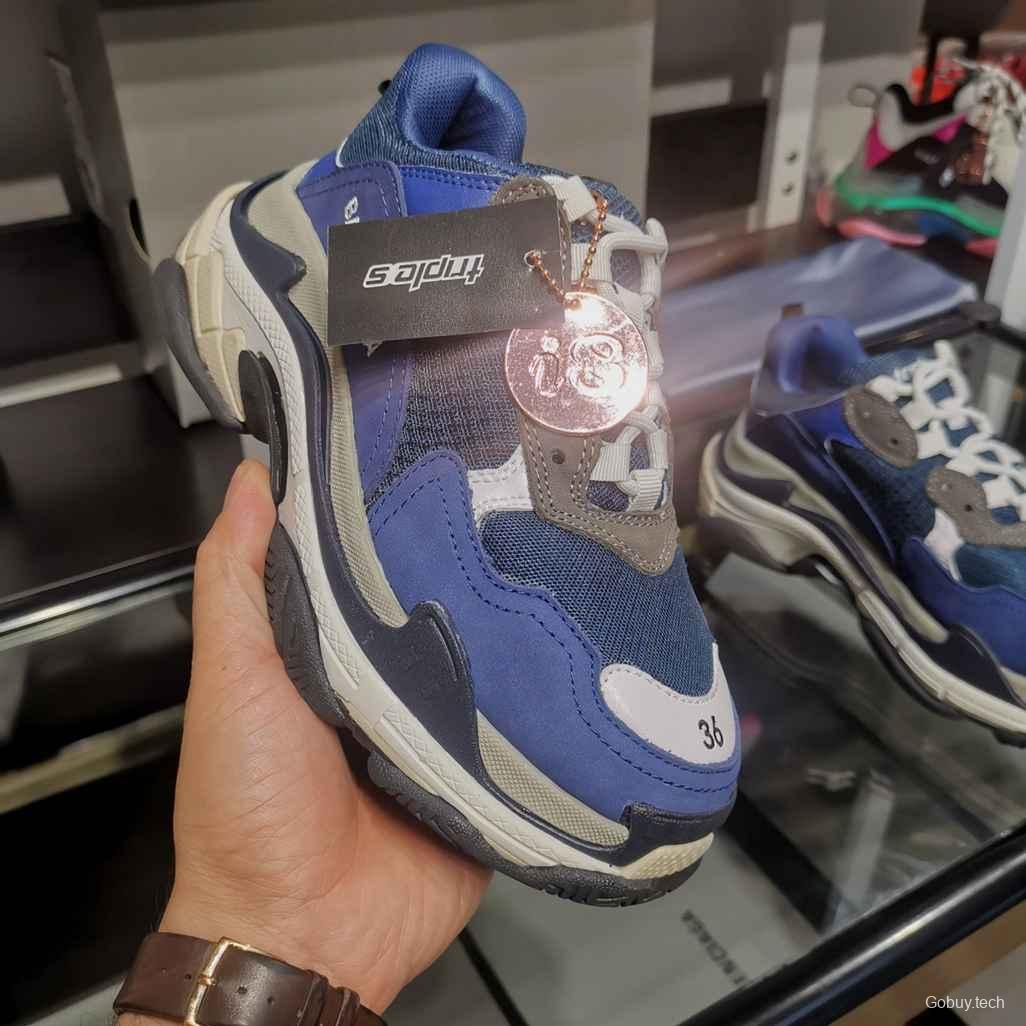 Men/Women Balenciaga Triple S Sneaker Blue Item Ab5580330