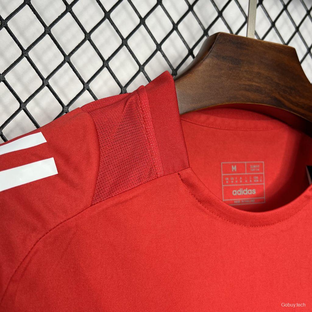24/25 Manchester United Red Pre-match Training Jersey