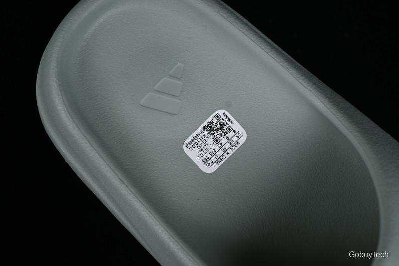 Yeezy Slide Resin Comfortable Slides with Ergonomic Design - ID5480