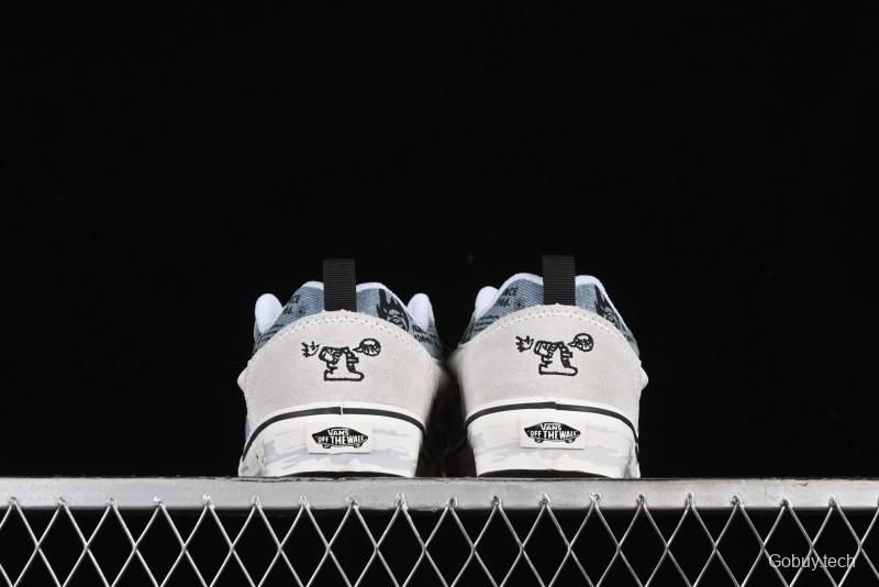 HIRONO Knu Skool Low-Top Casual Sneakers with Denim Graffiti Design - VN0009QCRBL