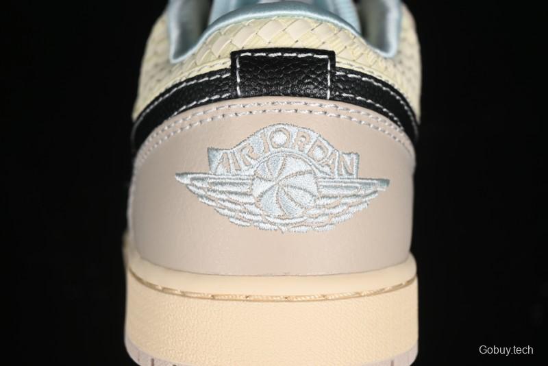 Nike Air Jordan 1 Low Retro Basketball Shoes with Classic Design - HQ3440-101