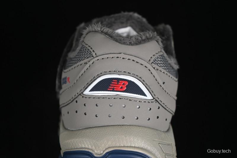 New Balance 2002R Series Hook & Loop Kids Shoes with Fleece Lining - PV2002RA