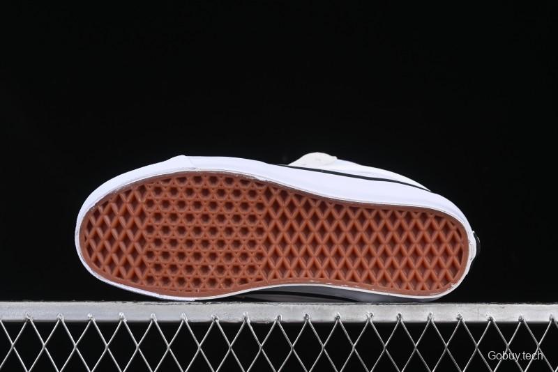 Vans HommeGirls x Sk8-Mid Fashion Casual Mid-Top Suede Skate Shoes with Bold Side Stripes - VN000NBN2VZ
