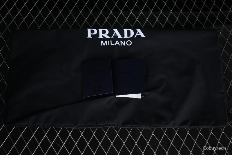 Prada Cloudbust Air Thunder Lifestyle Low-Top Sneakers - 1E819L