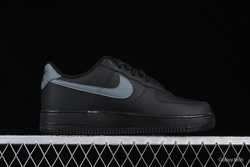 Nike Air Force 1 '07 Low Casual Sneakers with Full-Length Air Cushion - FJ4146-003
